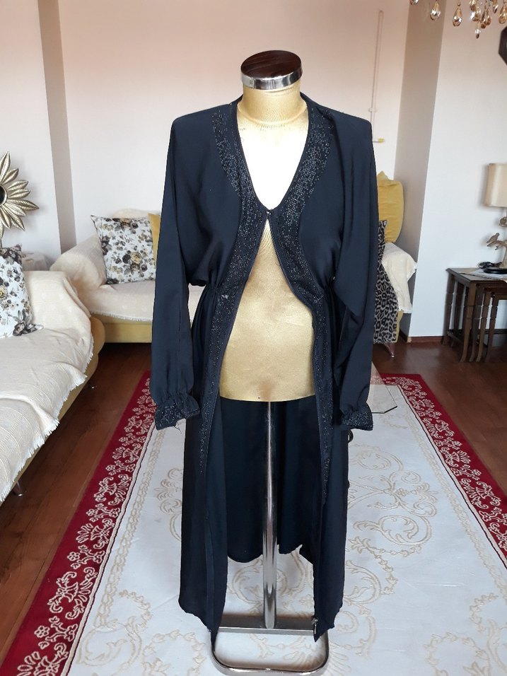 Siyah Nakışlı Uzun Kollu Kap 38 40 42 bedene uygun - Görsel 5