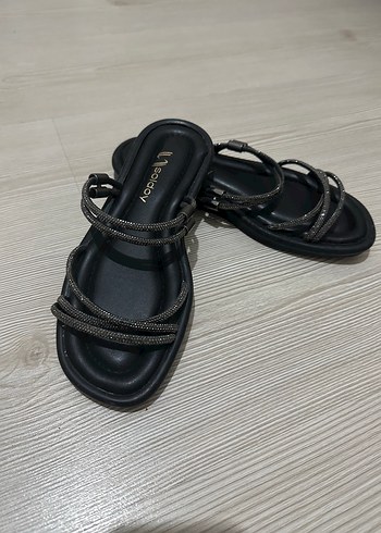 Diğer Siyah Taşlı Sandalet-Terlik
