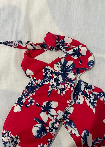 Kırmızı Desenli Mayo - Görsel 2