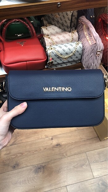 Beden Valentino Model