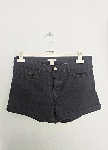 #h&m siyah kısa şort