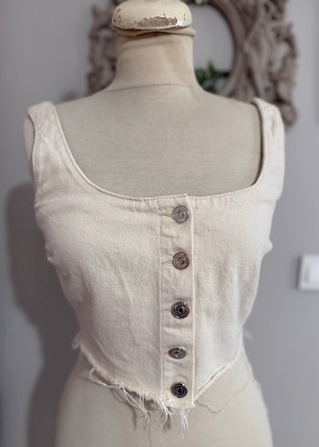 Düğmeli Beyaz Keten Bohem Büstiyer - Görsel 4