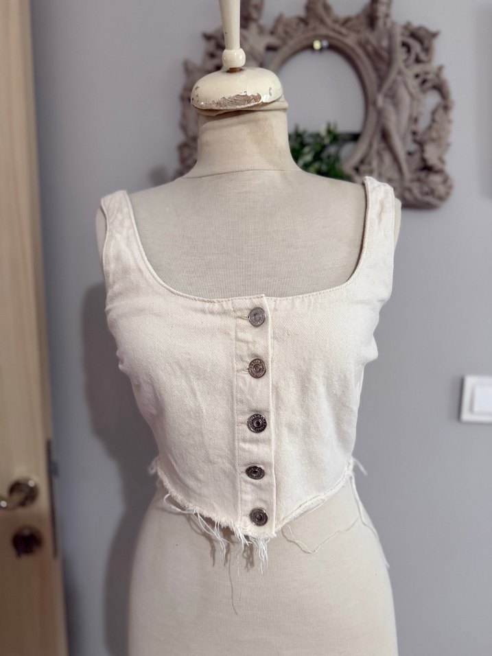 Düğmeli Beyaz Keten Bohem Büstiyer - Görsel 5