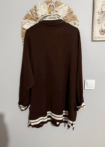 Düğmeli Kahverengi hırka - Görsel 4