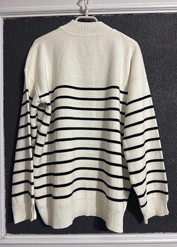 Boğazlı Yaka Çizgili Kadın Triko Kazak - Görsel 2