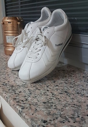 36 Beden hummel beyaz spor ayakkabı