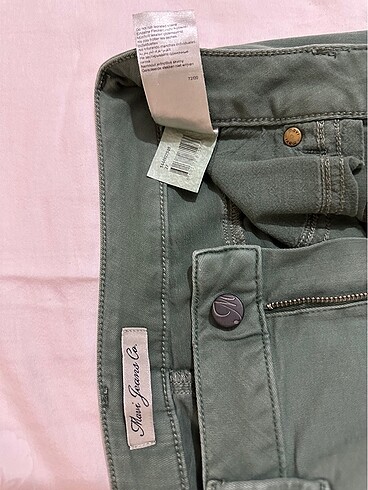 27 Beden haki Renk MAVI JEANS Haki Şort