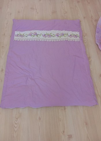 bebek yün yorgan ve yastık