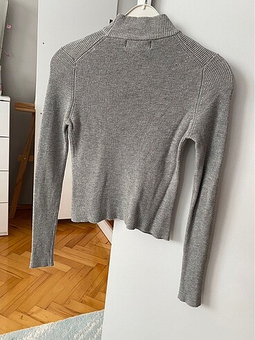 s Beden Pull&bear gri triko