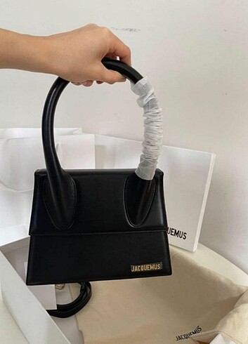 Jacquemus çanta orijinal model sıfır 
