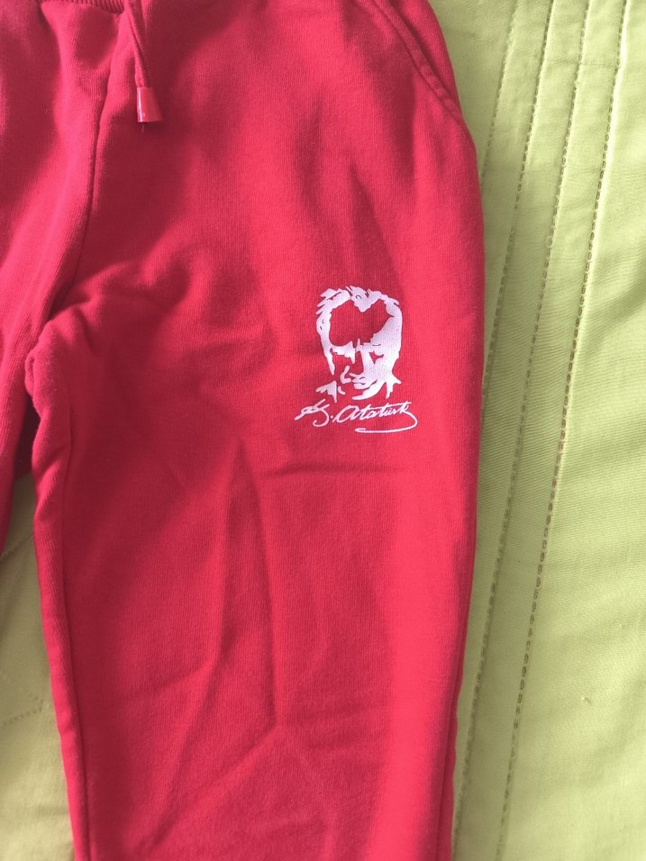 çocuk Kırmızı Eşofman Altı - Görsel 3