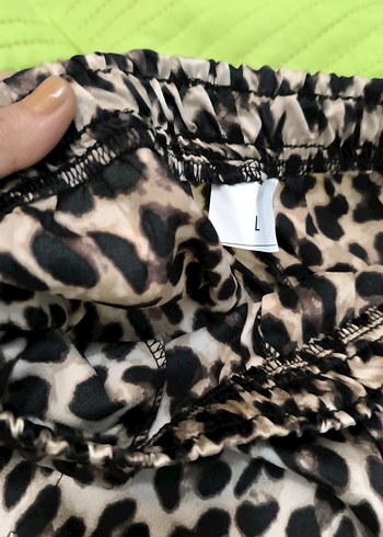 Kadın Leopar Desenli Mini Rahat şort - Görsel 3