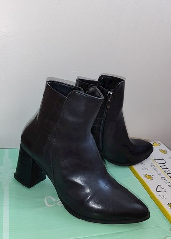 Derimod Deri Stiletto Topuklu Kahverengi Kadın Bot