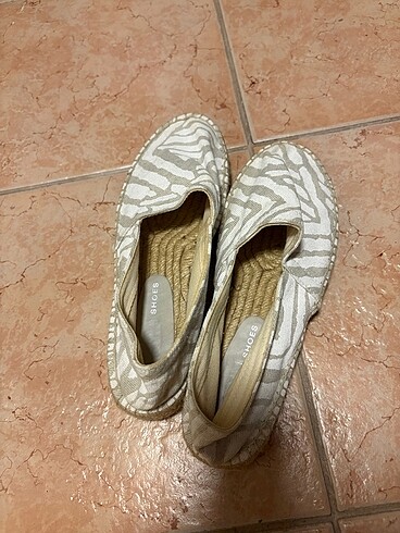 38 Beden ten rengi Renk Yargıcı espadril