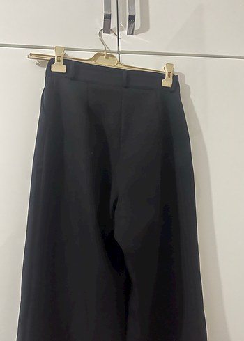 Geniş Kesim Siyah Kumaş Pantolon - Görsel 4