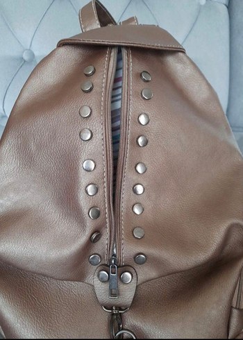 Kadın Sırt Çantası - Görsel 2