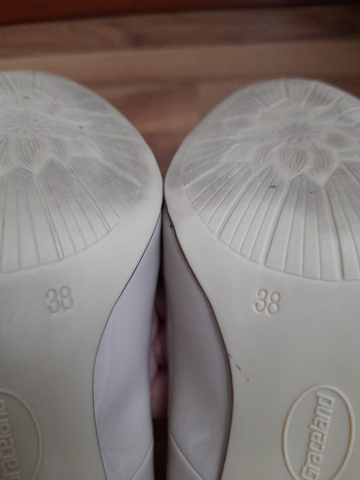 bej topuklu ayakkabı - Görsel 4