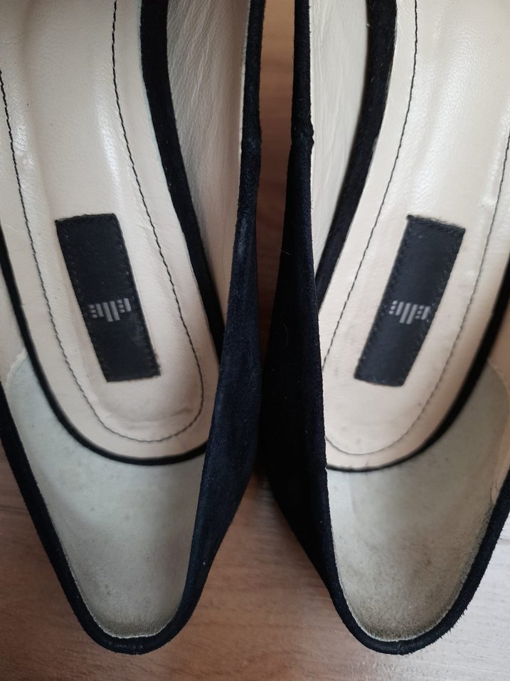 Siyah topuklu ayakkabı - Görsel 4