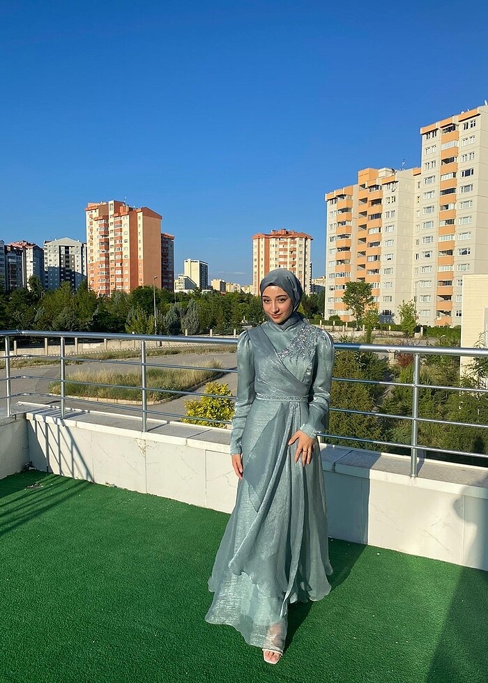 Satılık su yeşili tesettür abiye - Görsel 4