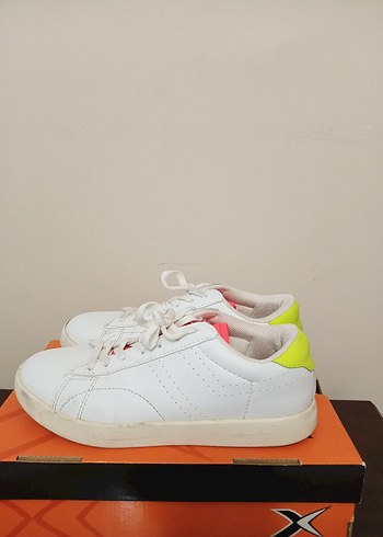 Kinetix Beyaz Spor Ayakkabı Kadın - Görsel 2