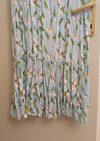 Mavi Çiçekli Uzun Piliseli Bohem Elbise - Görsel 4