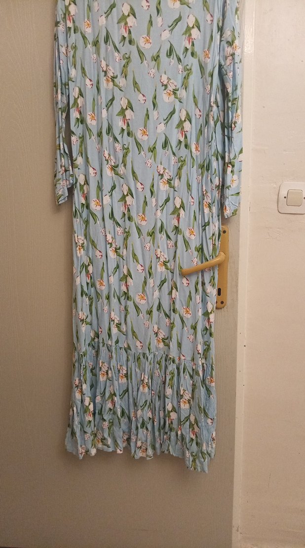 Mavi Çiçekli Uzun Piliseli Bohem Elbise - Görsel 3