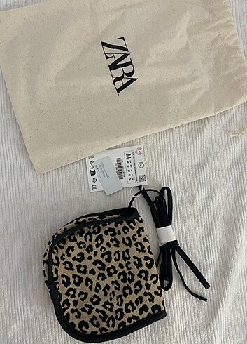Zara ZARA DESENLİ ÇAPRAZ ASKILI ÇANTA
