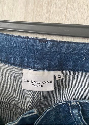 42 Beden Kadın Lacivert Bol Kesim Midi Kot Pantolon