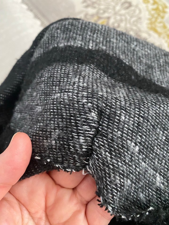 Gri Desenli Uzun Kollu  şal bir sökük vardı diktim ona göre - Görsel 4