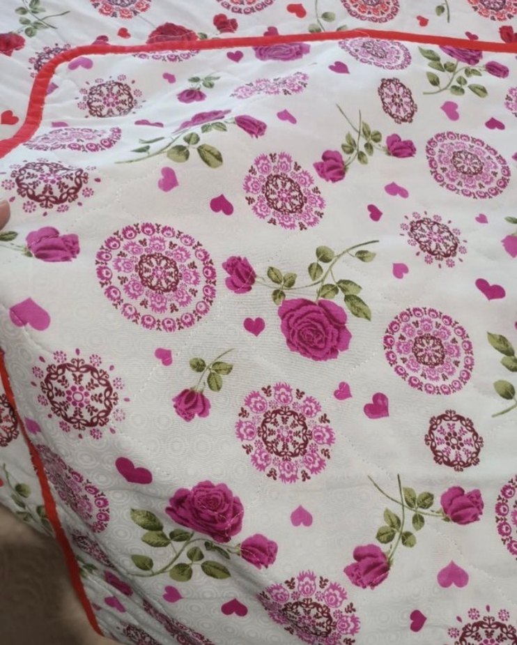 Çift kişilik pike 2 renklli Kırmızı Çiçek Desenli Yatak Örtüsü - Görsel 2