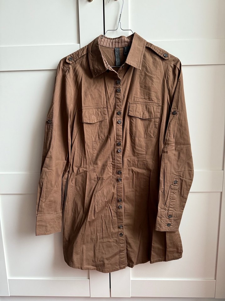 Düğmeli Kahverengi Midi Gömlek Elbise - Görsel 3