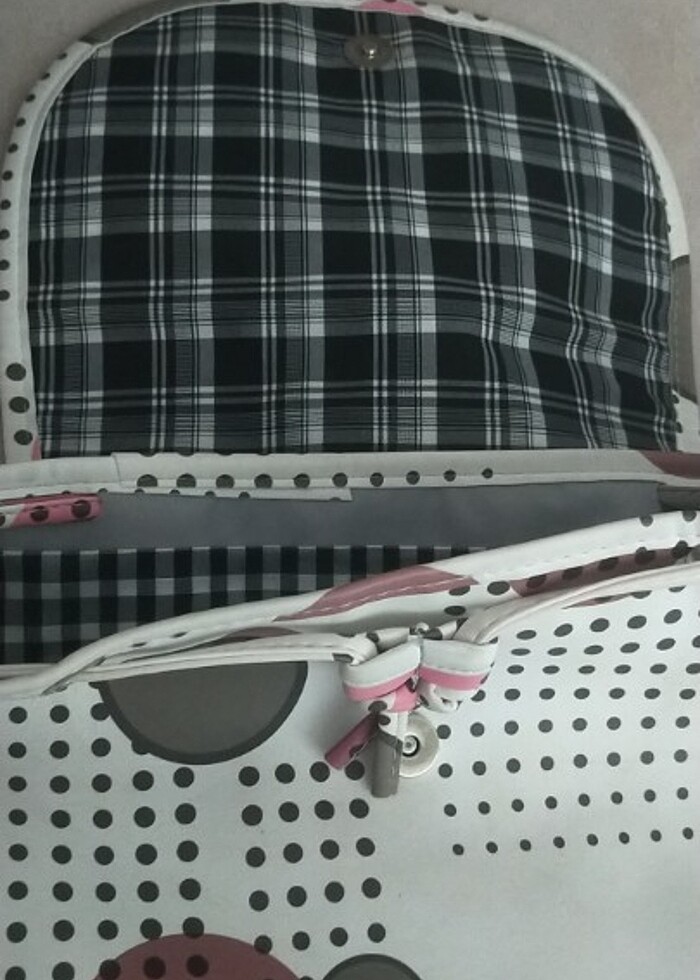 Sırt çantısı desenli püsküllü - Görsel 3