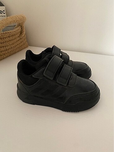 Adidas bebek ayakkabısı