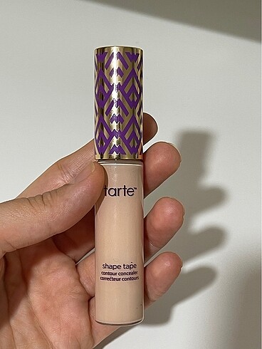 Tart concealer