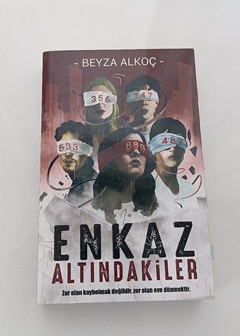 Enkaz Altındakiler - Beyza Alkoç