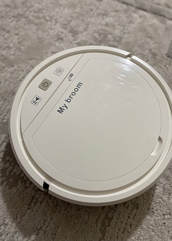 Beyaz Akıllı Robot Süpürge