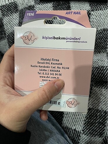  E.L.F Pembe Takma Tırnak