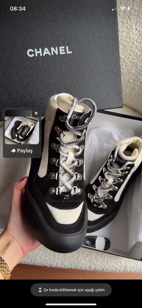 CHANEL Beyaz Siyah Dolgu Topuklu Spor Ayakkabı - Görsel 2