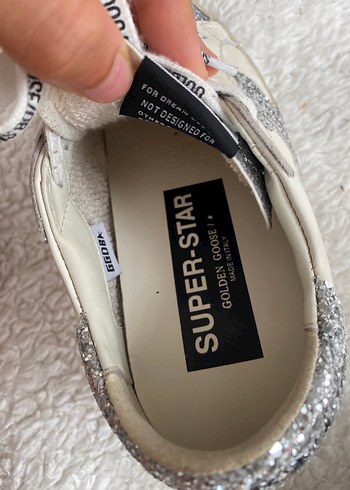 36 Beden beyaz Renk Golden Goose Deluxe Kadın Beyaz Gri Parlak Sneakers