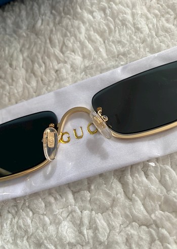 Altın Renk Minimalist Kadın Güneş Gözlüğü - Görsel 5