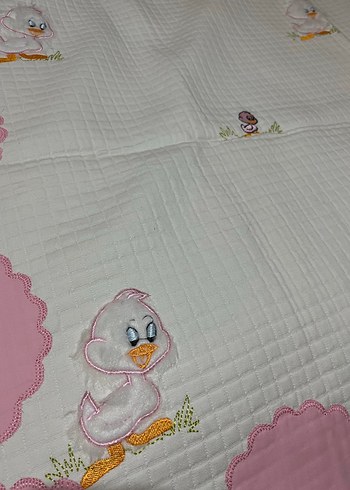 Pembe Nakışlı Bebek Pikesi - Görsel 2