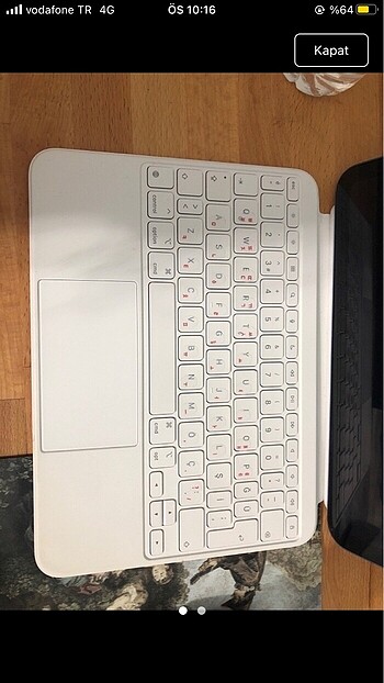 apple magic keyboard folio 10. nesil klavye ipad