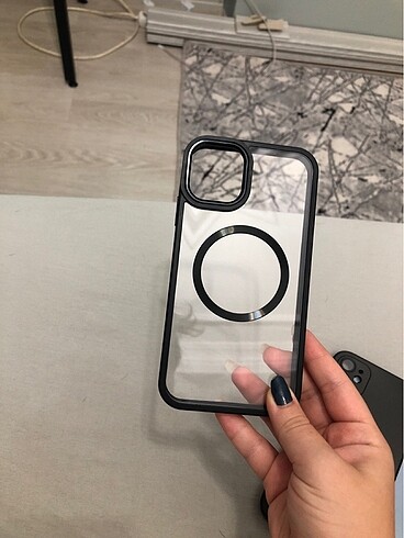 iphone 11 magsafe sert kılıf