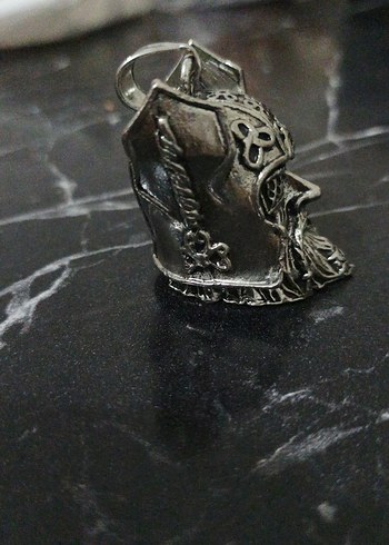 Beden Gri Viking Kasklı Erkek Kolye