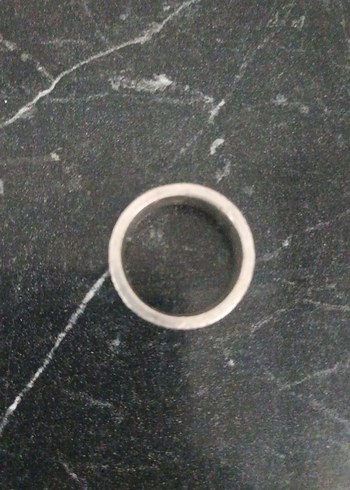 Zara Gri Baskılı Kadın Yüzük