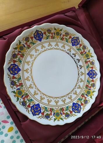 Güral porselen el boyaması tabak 