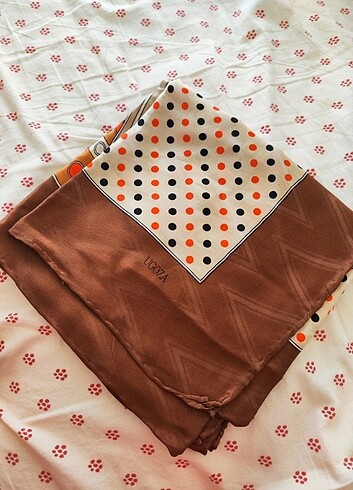 Ugoza eşarp - Görsel 2