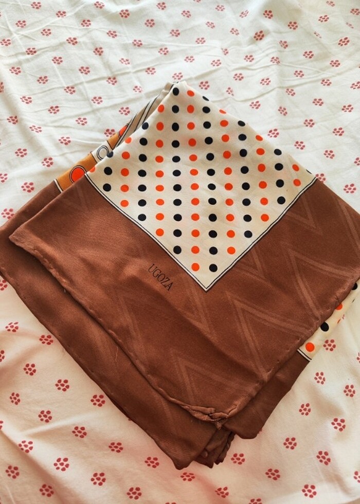 Ugoza eşarp - Görsel 2