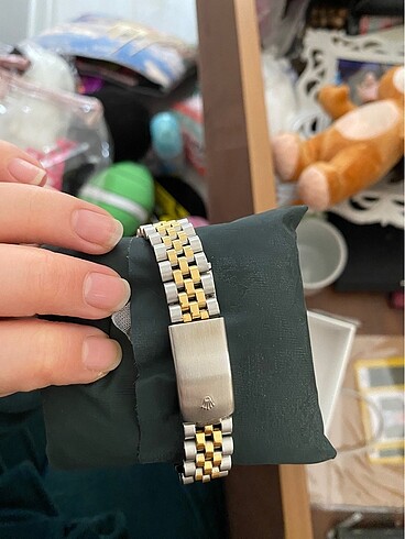 Rolex Kutusunda saat