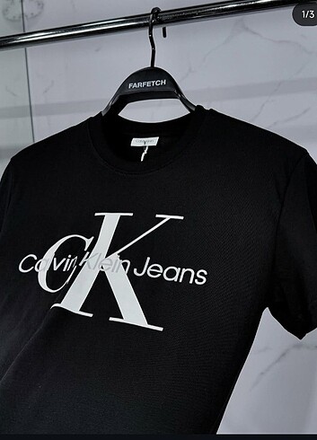 Calvin Klein Siyah Tişört